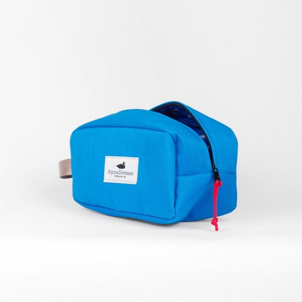 ALPINE DIVISION SHERPA DOPP KIT | TEAL (Discon't)